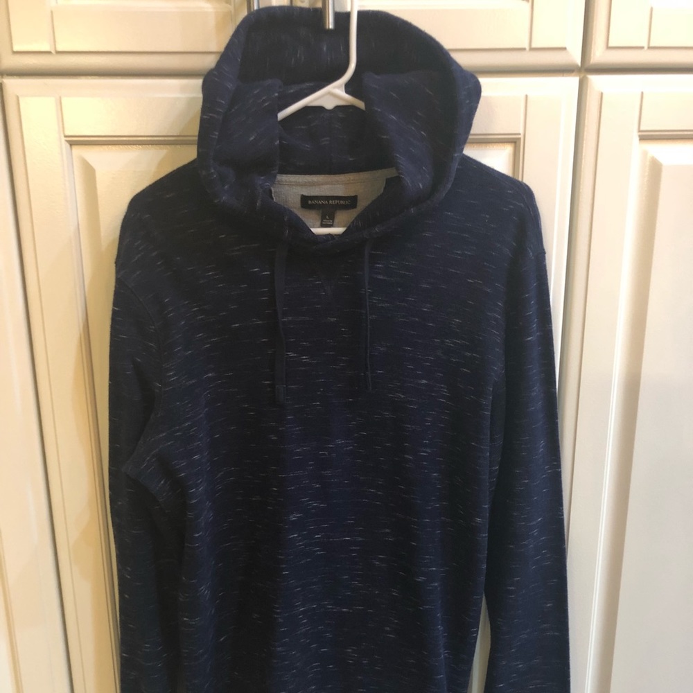 Navy banana republic hooded sweater, size large.